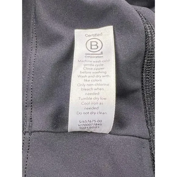 Athleta Run With It 16" Skort Black Athletic Running Skirt Womens Size Large L . - Picture 11 of 11